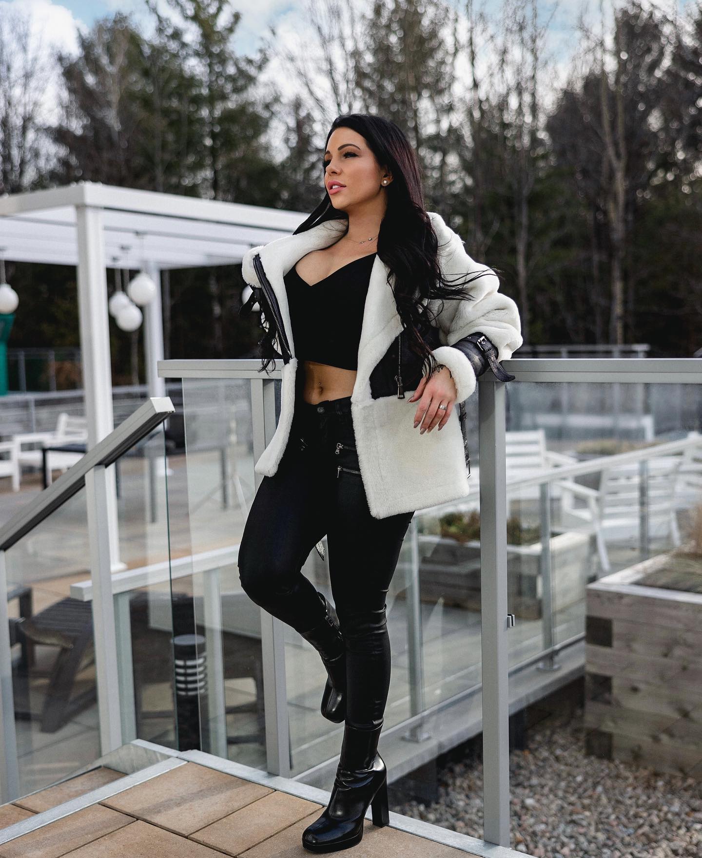 VESTE EN PEAU DE PEAU ELIZABETH-thumbmail-10