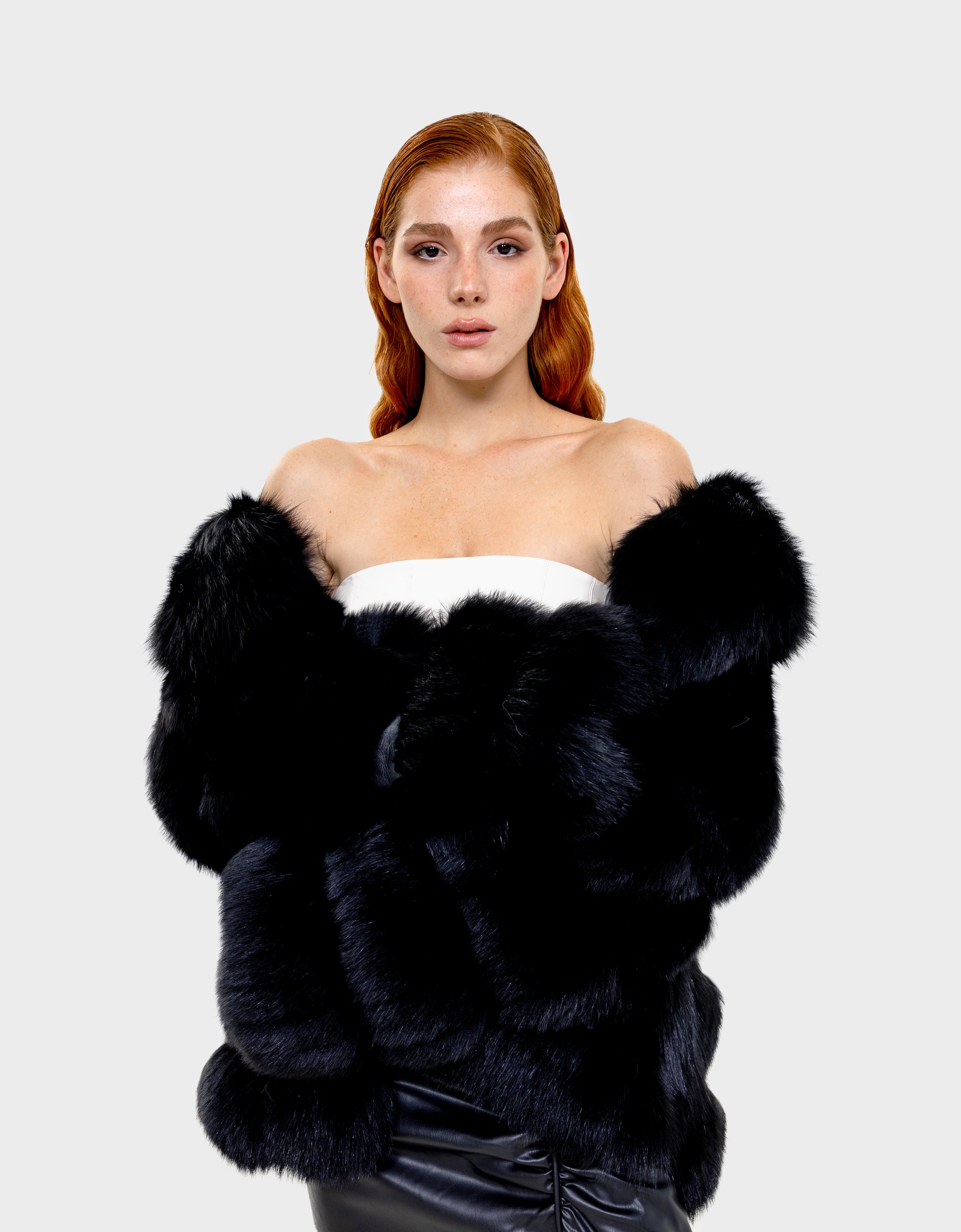 Alicent Black Fox Jacket-thumbmail-4